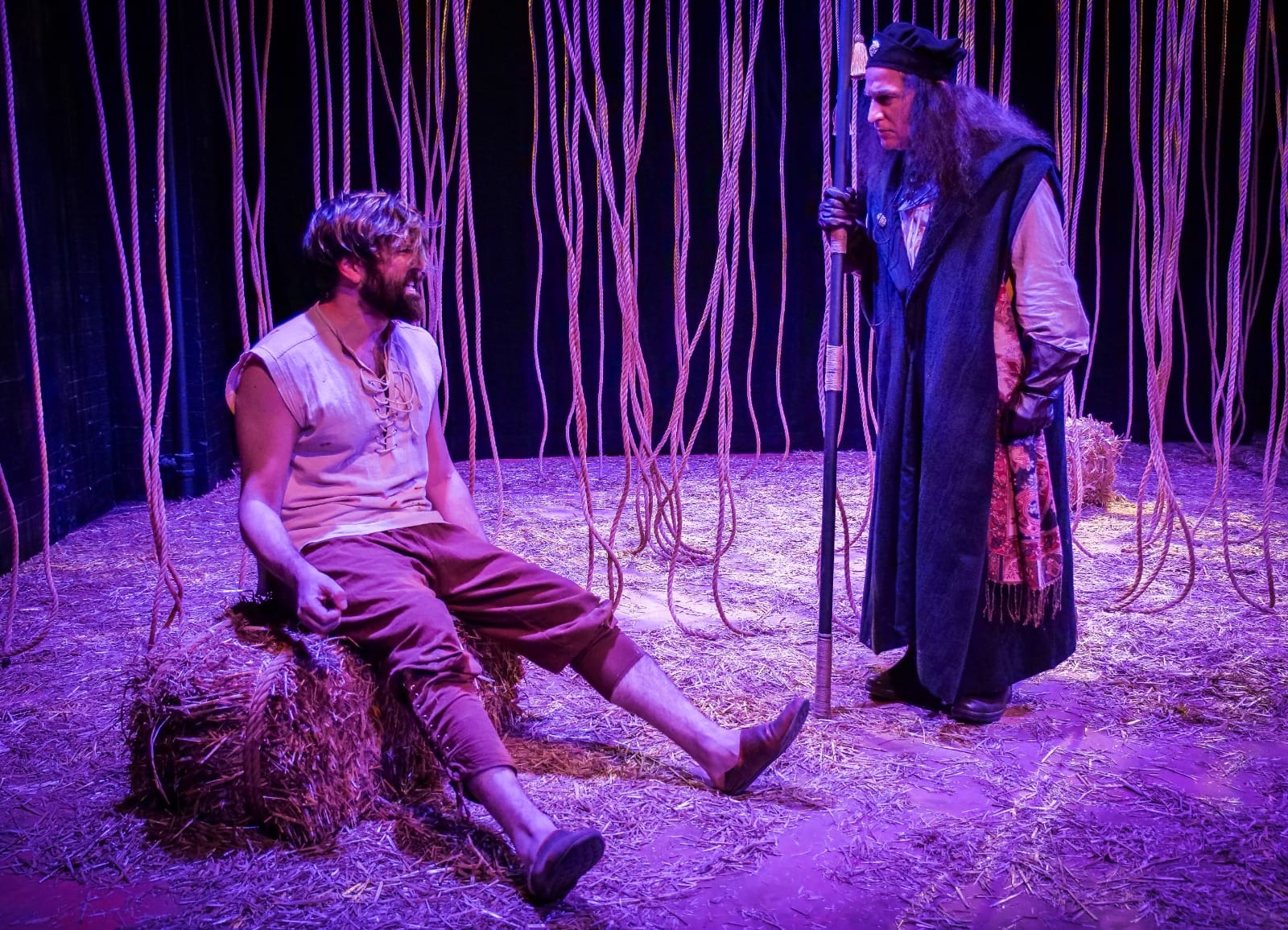 Pablo Andrade y José Cheo Oliveras en Fuente Ovejuna. Foto por Israel Franco Müller.