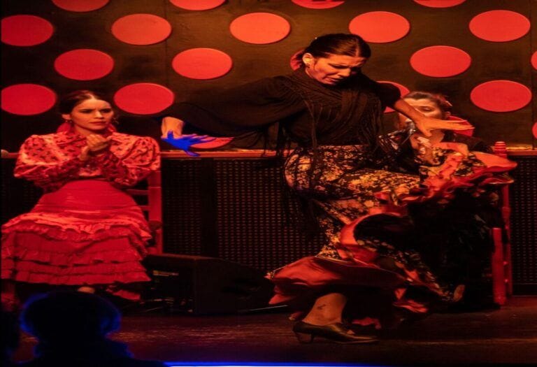 Foto portada: Imagen tomada material de prensa digital Edgard López Teatro Fest 2025 