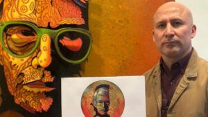 Pablo Caviedes en la inauguración de su muestra individual llamada "On the Map & Cranium Collection, en la galería Wilmer Jeannings en la ciudad de Nueva York- FotoCortesía Pablo Caviedes